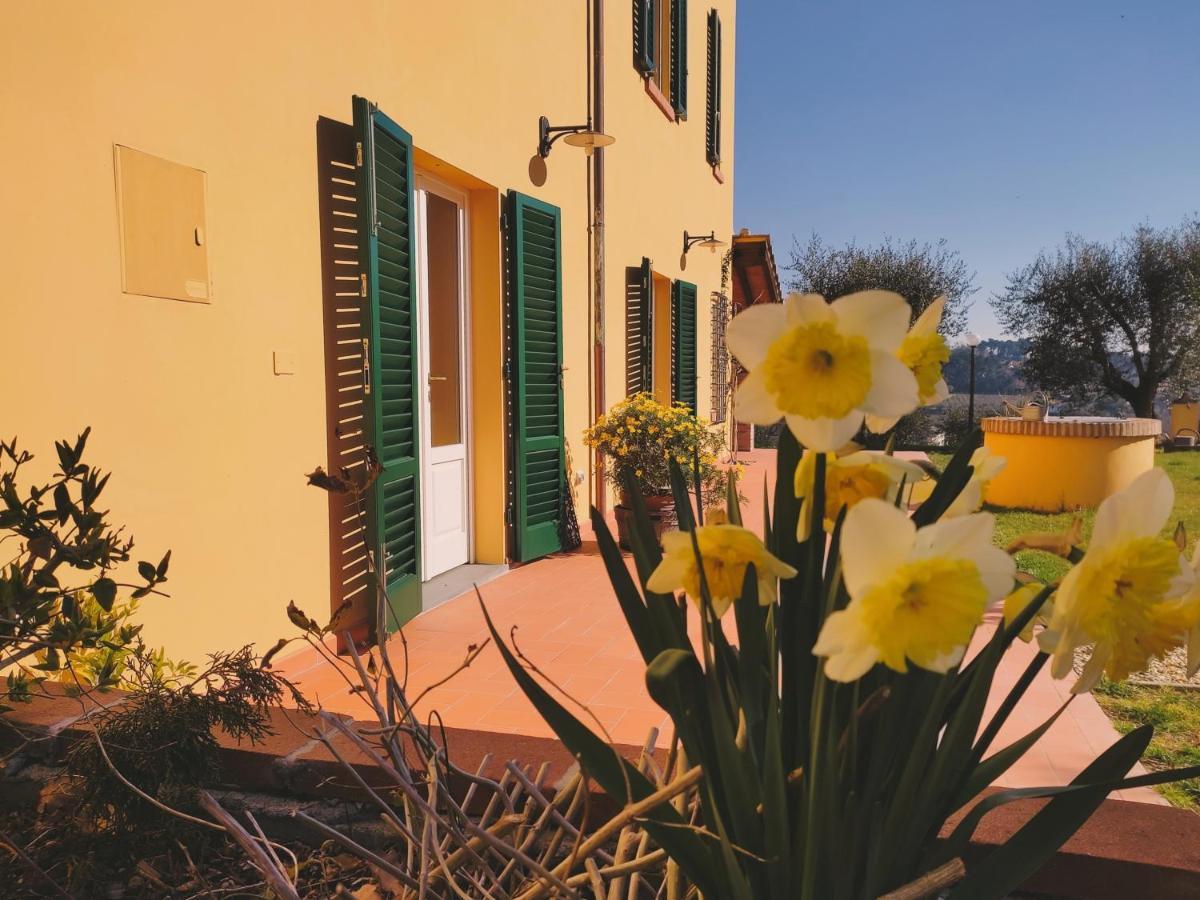 B&B La Casetta Монтекарло Екстериор снимка